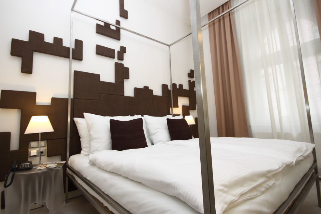 Pure White Hotel Прага Стая снимка